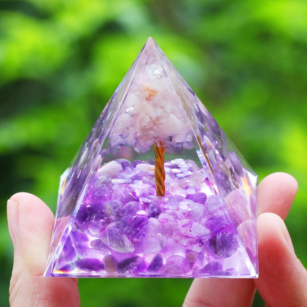 Pyramid Amethyst Natural Crystals Orgone Pyramid 6cm Healing Reiki Chakra Energy Meditation Tool Home Decor Birthday Gift